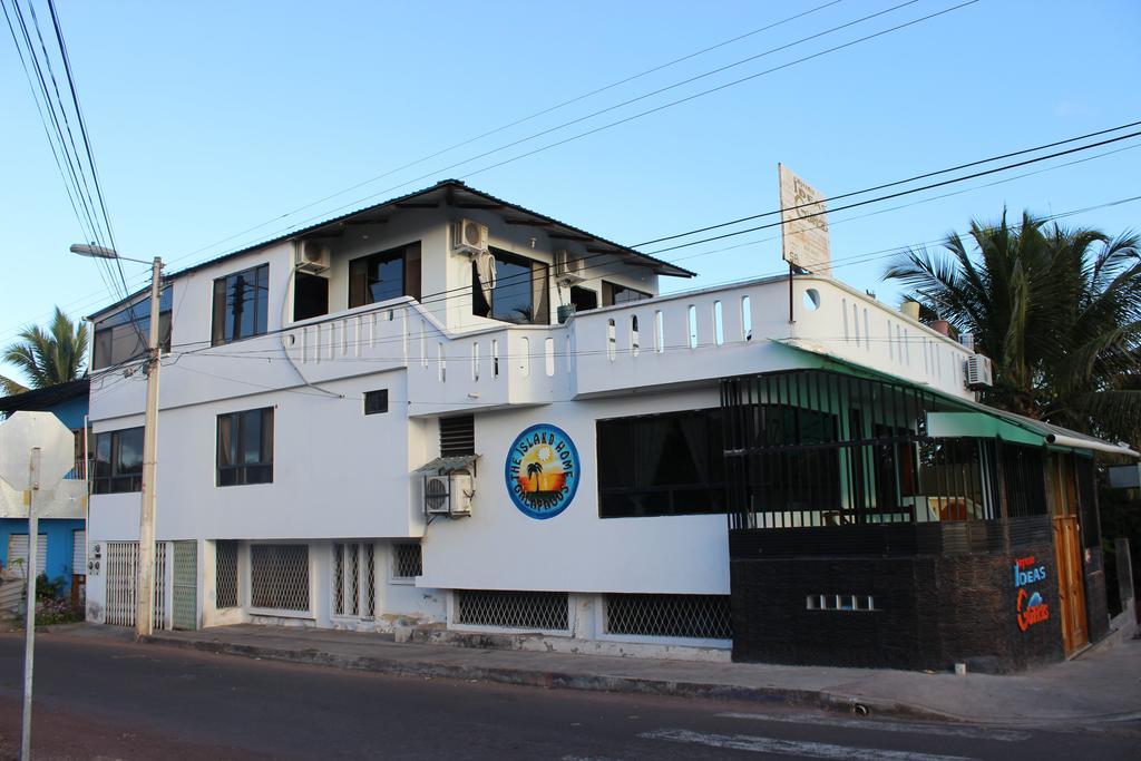 The Island Home Puerto Ayora  Bagian luar foto